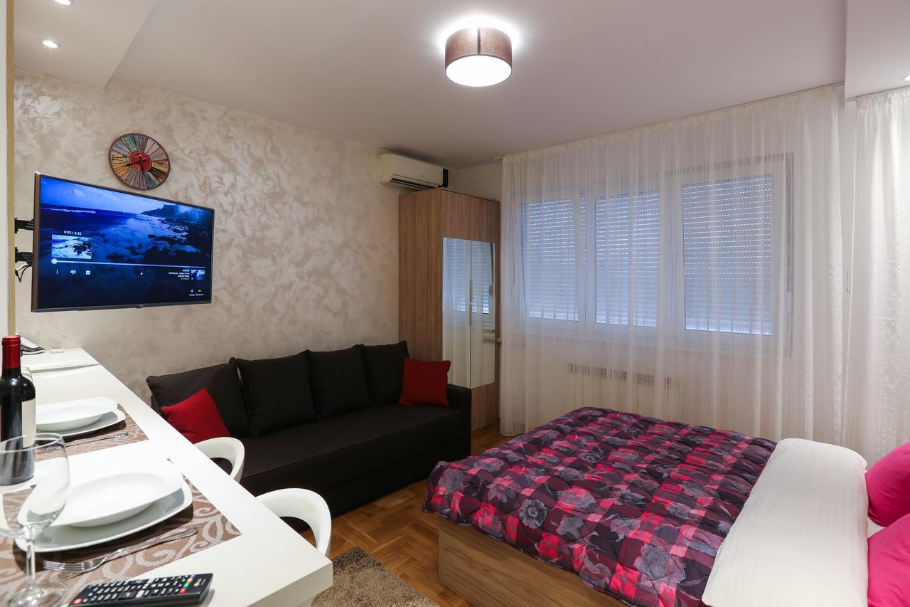 Apartment Promenada 30 Novi Sad Eksteriør billede