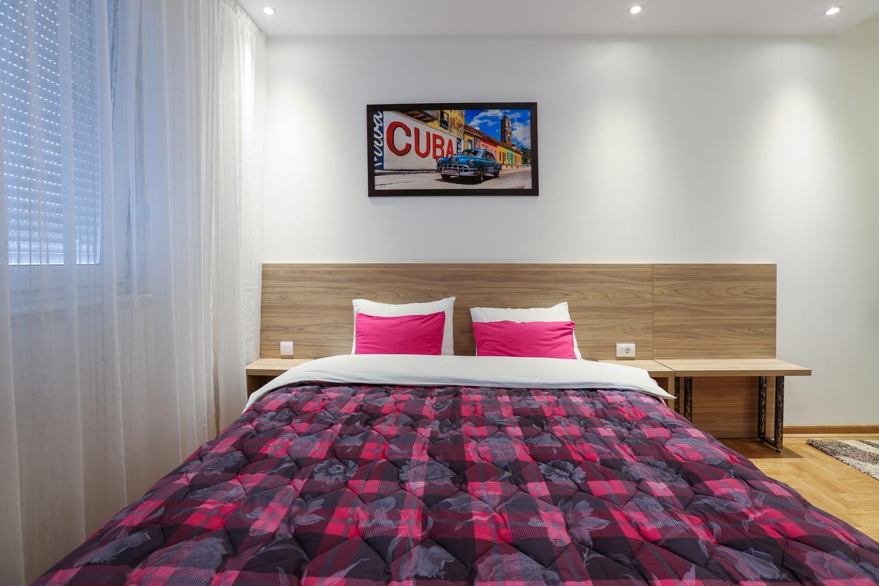 Apartment Promenada 30 Novi Sad Eksteriør billede