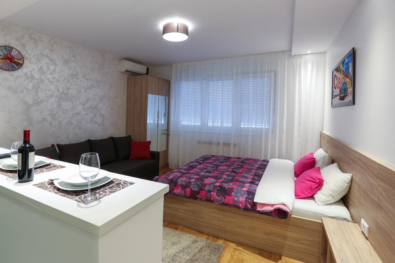 Apartment Promenada 30 Novi Sad Eksteriør billede