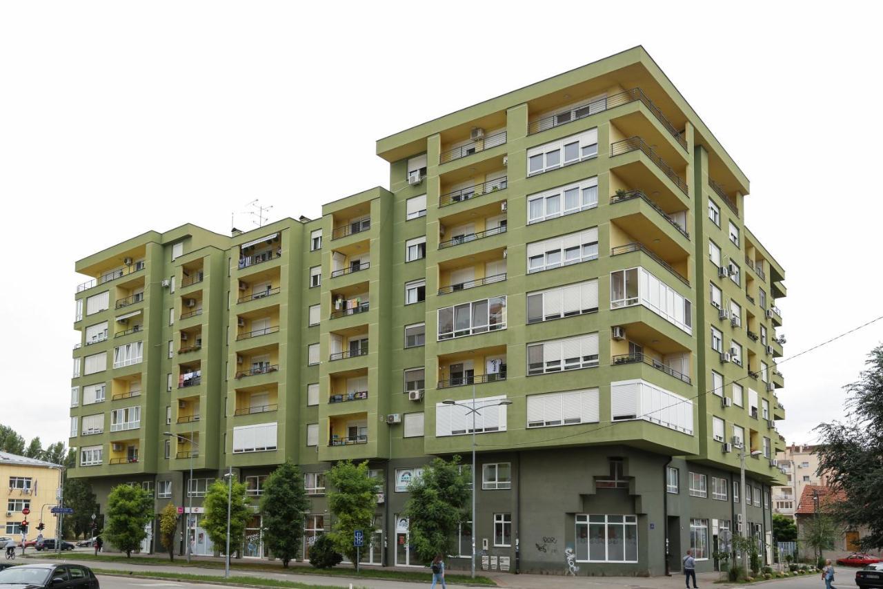 Apartment Promenada 30 Novi Sad Eksteriør billede